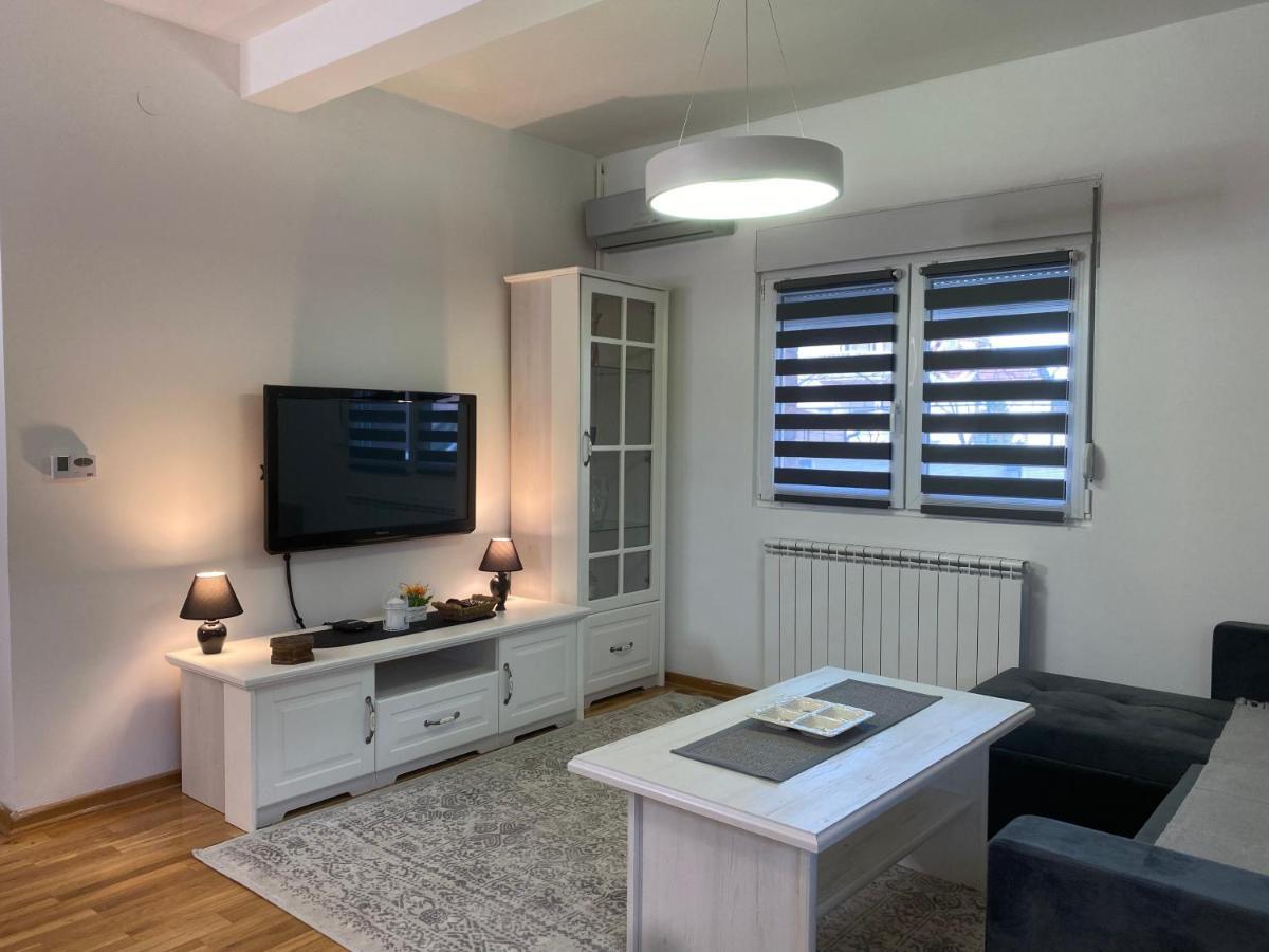 Nbg Hills Apartments 贝尔格莱德 外观 照片