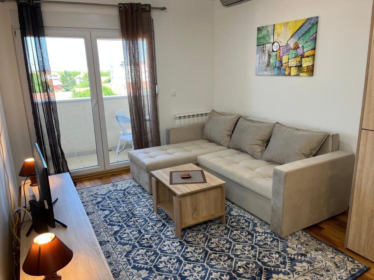 Nbg Hills Apartments 贝尔格莱德 外观 照片