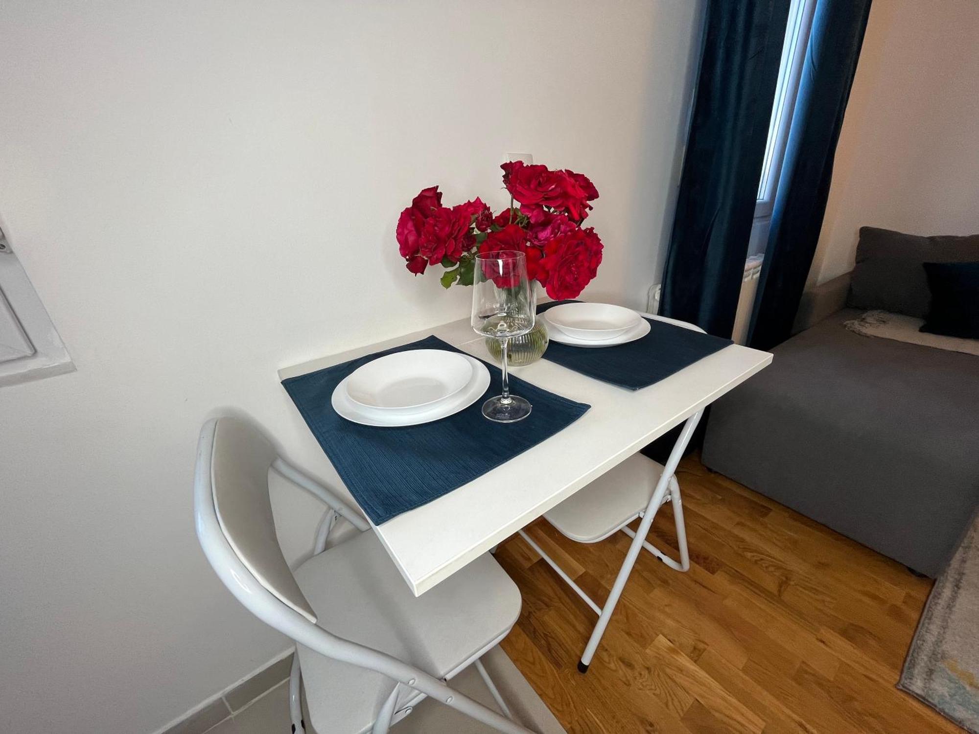 Nbg Hills Apartments 贝尔格莱德 外观 照片